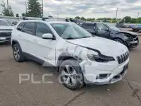 2020 Jeep CHEROKEE photo