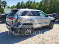2020 Jeep CHEROKEE photo