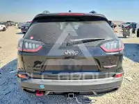 2020 Jeep CHEROKEE photo