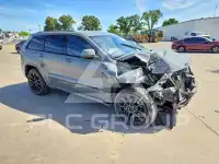 2020 Jeep CHEROKEE photo