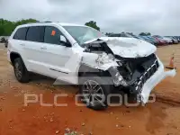2020 Jeep CHEROKEE photo