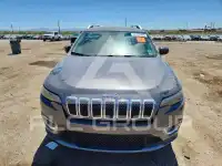 2020 Jeep CHEROKEE photo