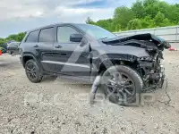 2020 Jeep CHEROKEE photo