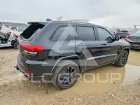 2020 Jeep CHEROKEE photo