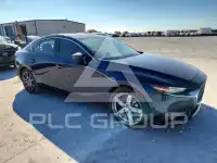2020 Mazda 3 photo