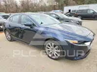 2020 Mazda 3 photo