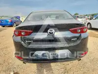 2020 Mazda 3 photo