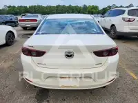 2020 Mazda 3 photo