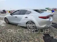 2020 Mazda 3 photo