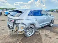 2020 Lincoln NAUTILUS photo