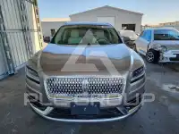 2020 Lincoln NAUTILUS photo