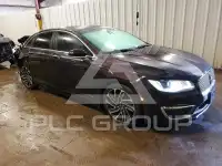 2020 Lincoln MKZ photo