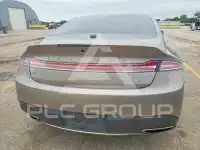 2020 Lincoln MKZ photo