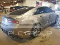 2020 Lincoln MKZ photo