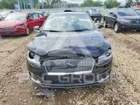 2020 Lincoln MKZ photo