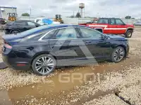 2020 Lincoln MKZ photo