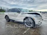 2020 Lincoln AVIATOR photo