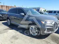 2020 Audi Q7 photo