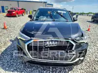 2020 Audi Q3 фото
