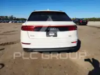 2020 Audi Q8 фото