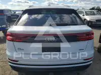 2020 Audi Q8 фото