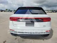 2020 Audi Q8 photo