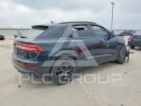 2020 Audi Q8 фото