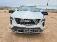 2020 Cadillac XT4 photo