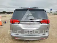 2020 Chrysler Pacifica photo