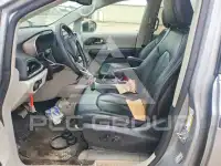 2020 Chrysler Pacifica photo