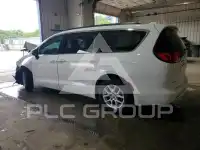 2020 Chrysler VOYAGER фото