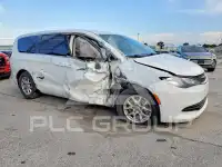 2020 Chrysler Pacifica photo