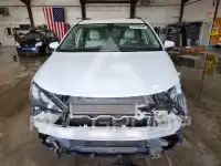 2020 Chrysler VOYAGER photo