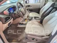 2020 Chrysler VOYAGER photo