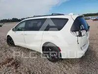 2020 Chrysler PACIFICA photo