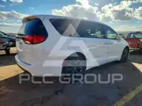 2020 Chrysler PACIFICA photo