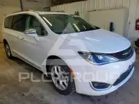 2020 Chrysler PACIFICA photo