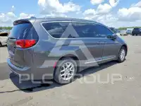 2020 Chrysler PACIFICA photo