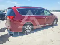 2020 Chrysler PACIFICA photo
