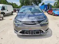 2020 Chrysler PACIFICA photo