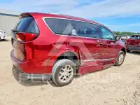 2020 Chrysler PACIFICA photo