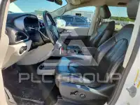 2020 Chrysler PACIFICA photo