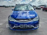 2020 Chrysler PACIFICA photo