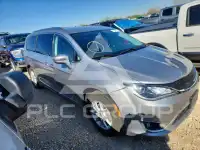 2020 Chrysler PACIFICA фото