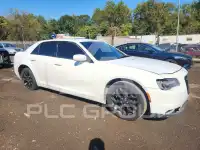 2020 Chrysler 300 фото