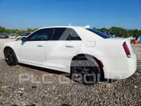 2020 Chrysler 300 фото
