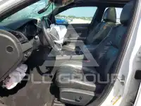 2020 Chrysler 300 photo