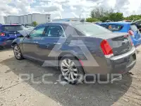 2020 Chrysler 300 photo