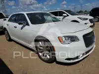 2020 Chrysler 300 фото