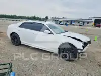 2020 Chrysler 300 фото